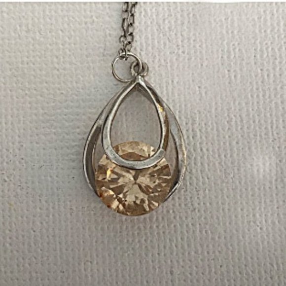 Sterling Silver Topaz CZ necklace - Picture 2 of 6